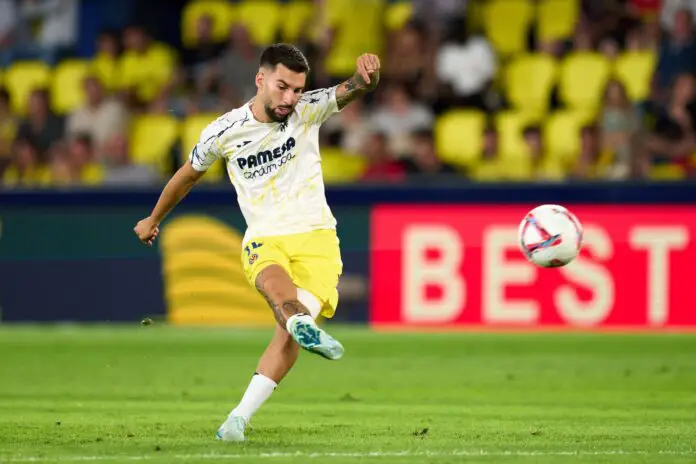 VILLARREAL, SPAIN - AUGUST 26: Alex Baena of Villarreal CF warms up prior to the LaLiga EA Sports match between Villarreal CF and RC Celta de Vigo at Estadio de la Ceramica on August 26, 2024 in Villarreal, Spain.