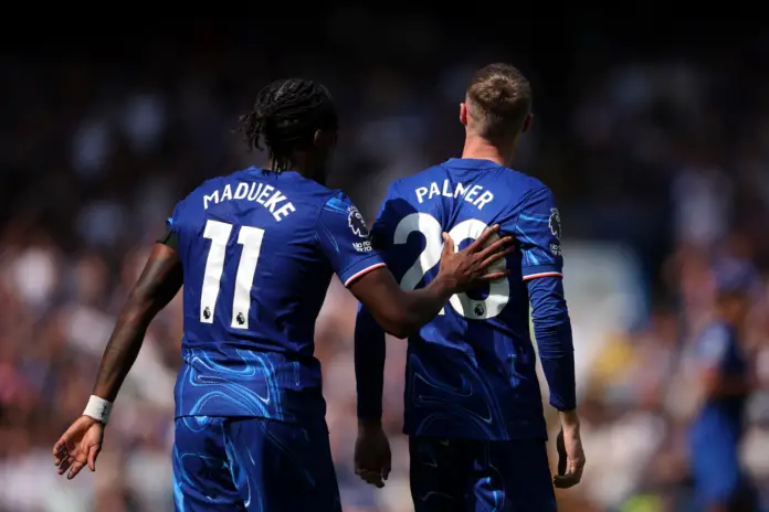 LONDON, ENGLAND - SEPTEMBER 01: Noni Madueke and Cole Palmer of Chelsea during the Premier League match between Chelsea FC and Crystal Palace FC at Stamford Bridge on September 01, 2024 in London, England.