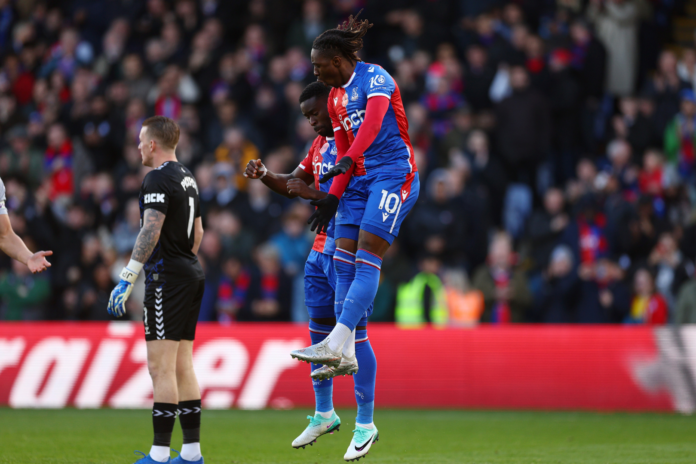 LONDON, ENGLAND - NOVEMBER 11: Eberechi Eze of Crystal Palace (R) celebrates with teammate Marc Guehi after scoring the team's first goal from the penalty spot during the Premier League match between Crystal Palace and Everton FC at Selhurst Park on November 11, 2023 in London, England.